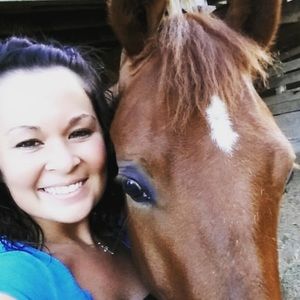 Meet your Posher, Chelcea